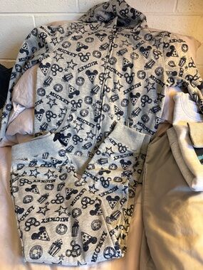 Disney/amazon essentials